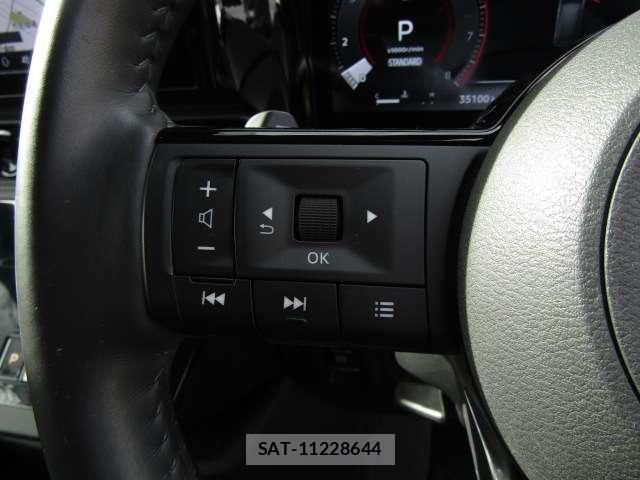 Nissan SERENA 2023-06 8072102-14