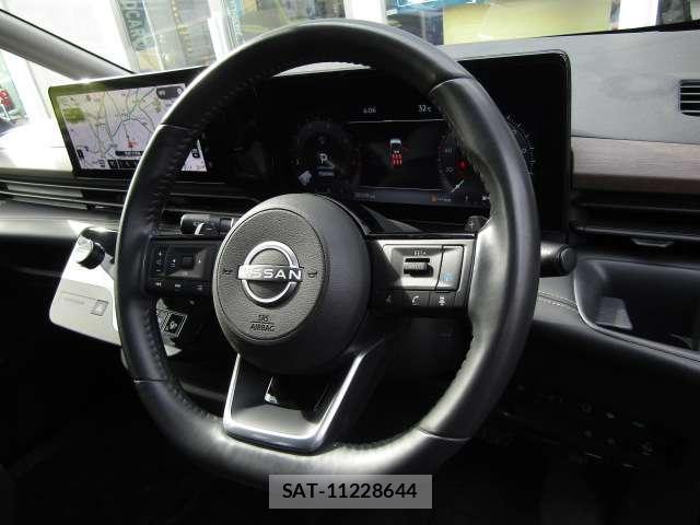 Nissan SERENA 2023-06 8072102-2