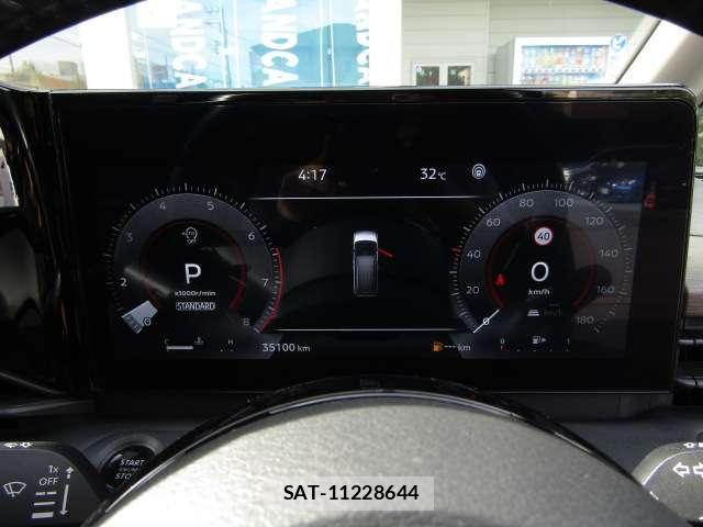 Nissan SERENA 2023-06 8072102-8
