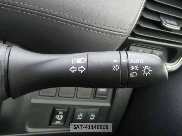 Nissan SERENA 2021-06 8072103-16