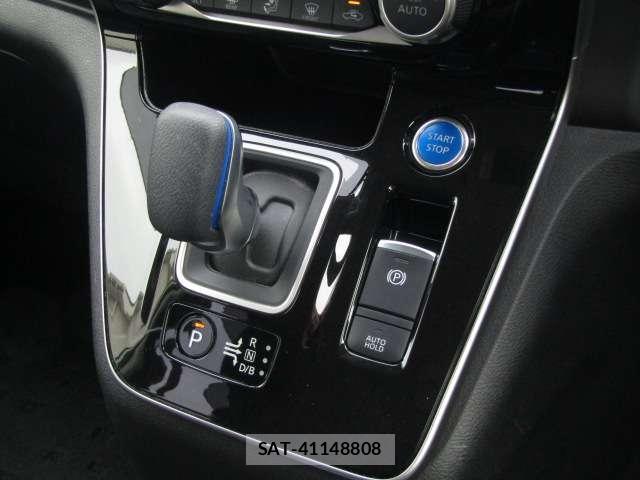 Nissan SERENA 2021-06 8072103-9