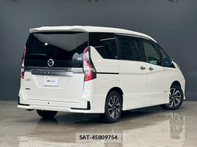 Nissan SERENA 2021-08 8072157-1