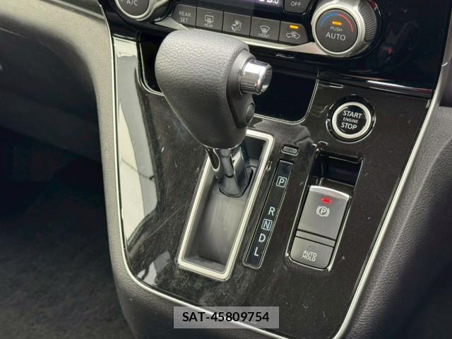 Nissan SERENA 2021-08 8072157-5