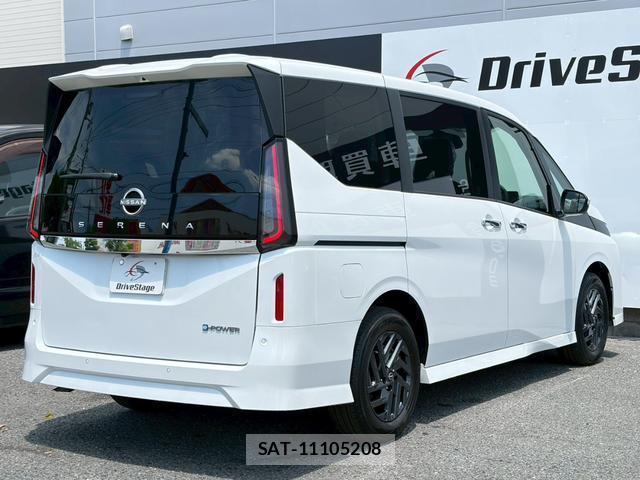 Nissan SERENA 2026-06 8072167-1