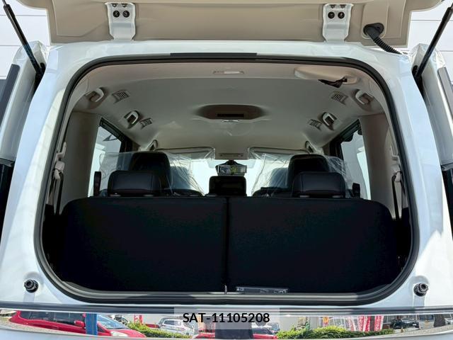 Nissan SERENA 2026-06 8072167-16
