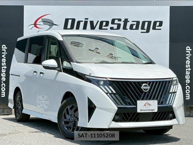 Nissan SERENA 2026-06 8072167-3