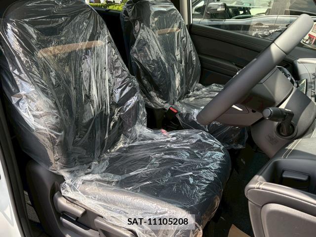 Nissan SERENA 2026-06 8072167-5