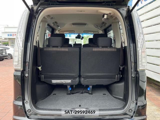 Nissan SERENA 2016-07 8072372-11