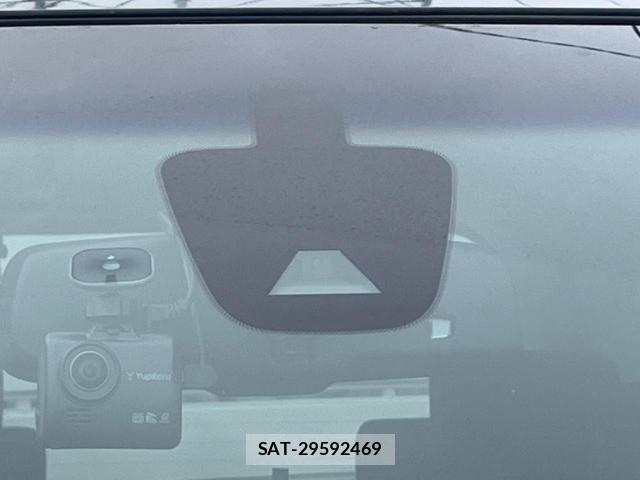 Nissan SERENA 2016-07 8072372-4