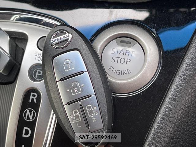 Nissan SERENA 2016-07 8072372-7