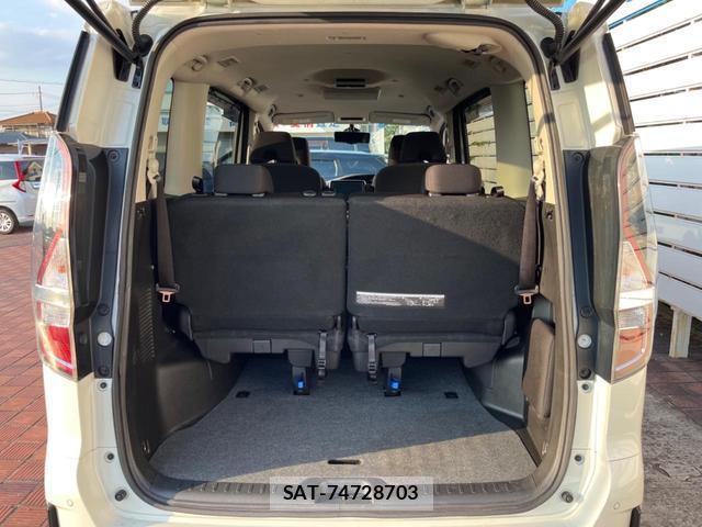 Nissan SERENA 2021-04 8072381-10