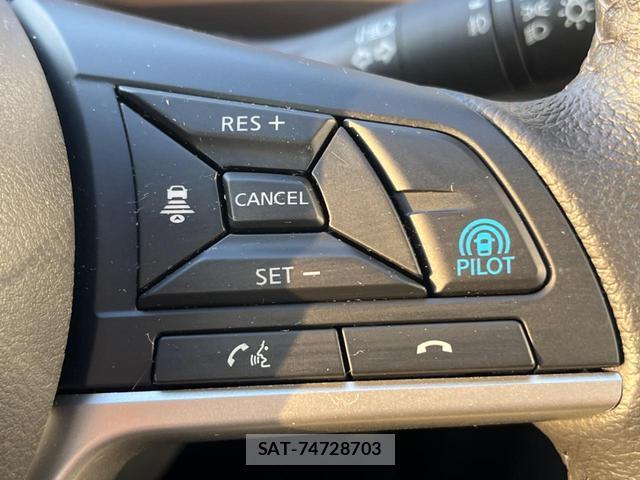 Nissan SERENA 2021-04 8072381-6
