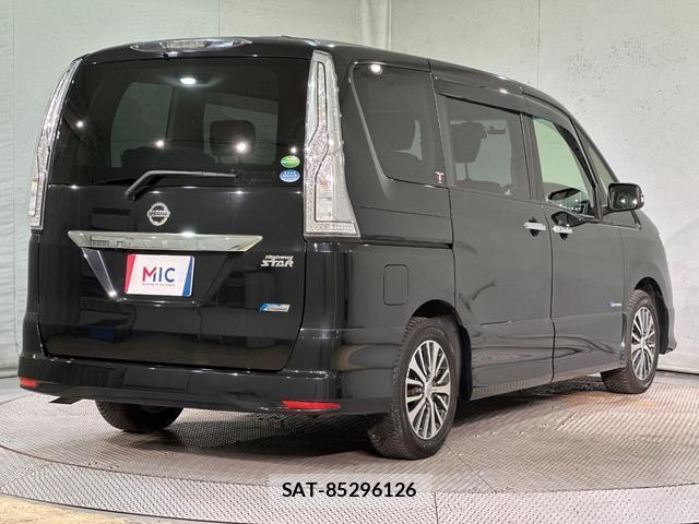 Nissan SERENA 2015-03 8072385-15
