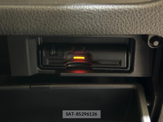 Nissan SERENA 2015-03 8072385-4