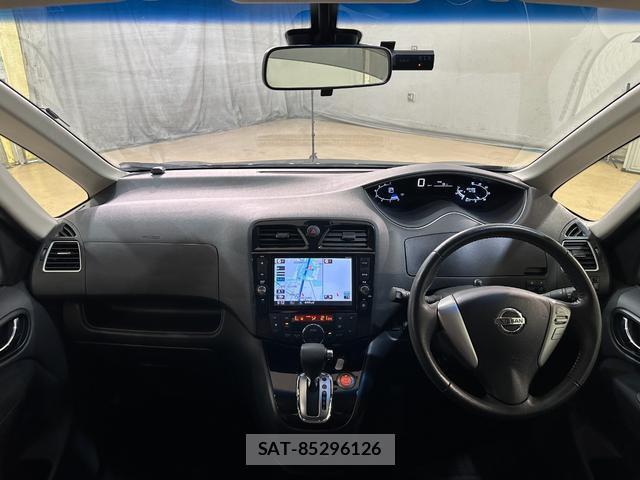 Nissan SERENA 2015-03 8072385-5