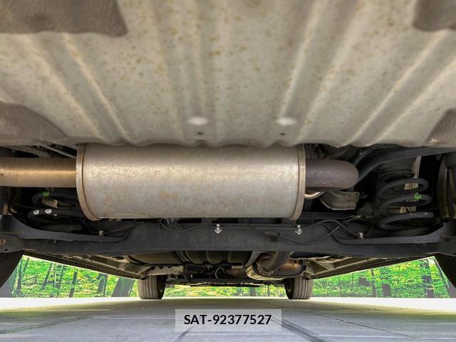 Nissan SERENA 2014-01 8072388-19
