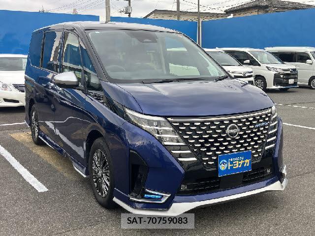 Nissan SERENA 2023-07 8072520-2