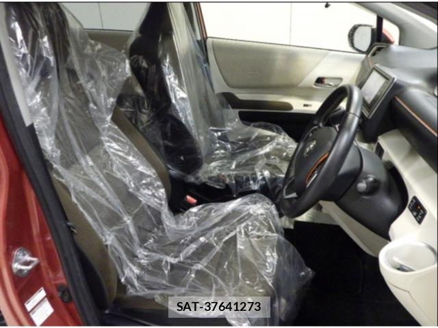Toyota SIENTA 2016-03 8070894-3