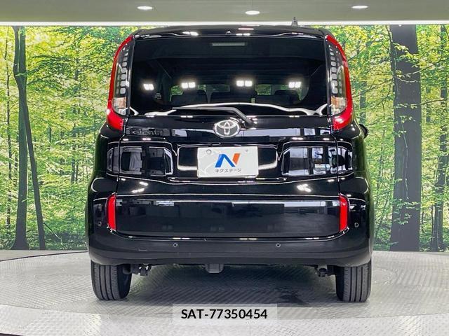 Toyota SIENTA 2024-02 8071085-15