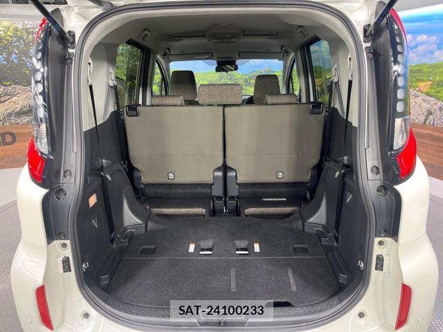 Toyota SIENTA 2023-01 8071178-11