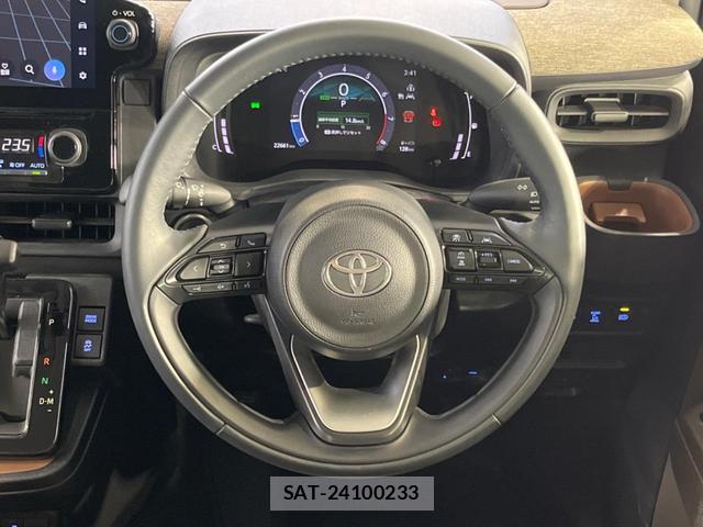 Toyota SIENTA 2023-01 8071178-12
