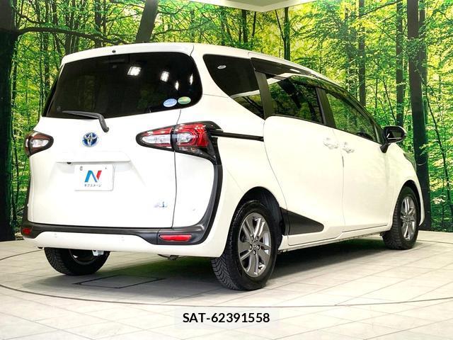 Toyota SIENTA 2020-07 8071284-16