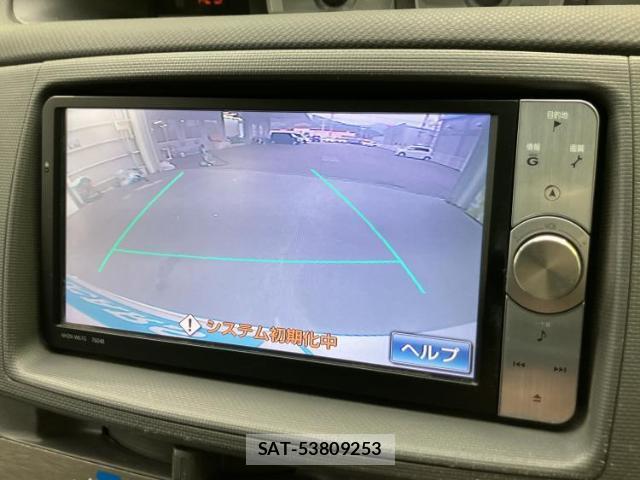 Toyota SIENTA 2011-10 8071387-11