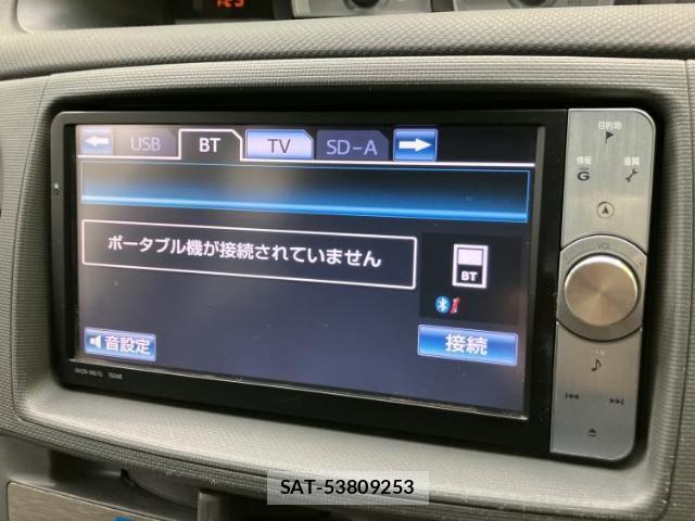 Toyota SIENTA 2011-10 8071387-9