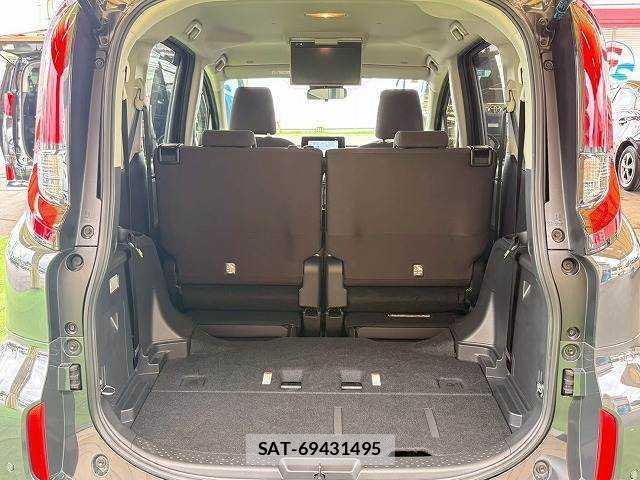 Toyota SIENTA 2023-03 8071686-12