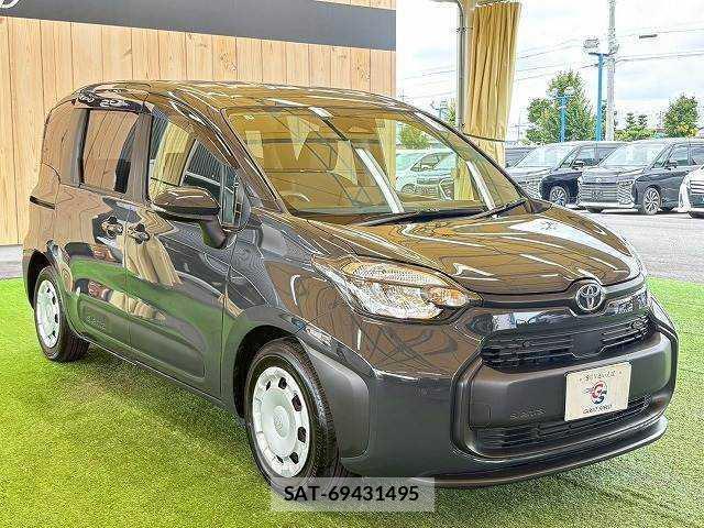 Toyota SIENTA 2023-03 8071686-14
