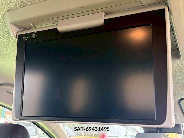 Toyota SIENTA 2023-03 8071686-7