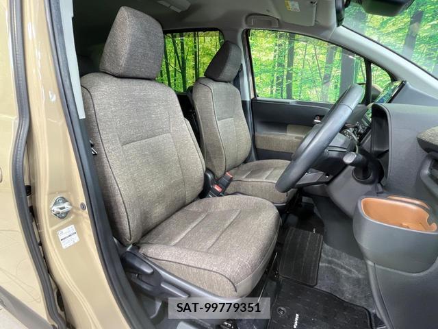 Toyota SIENTA 2023-05 8071721-7