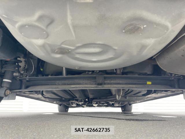Toyota SIENTA 2016-10 8071735-19