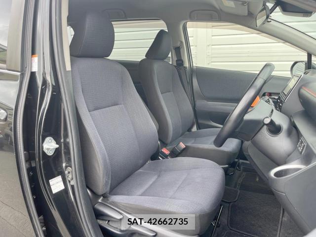 Toyota SIENTA 2016-10 8071735-7
