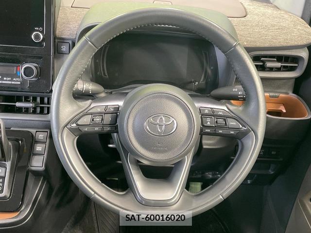 Toyota SIENTA 2023-09 8071991-12