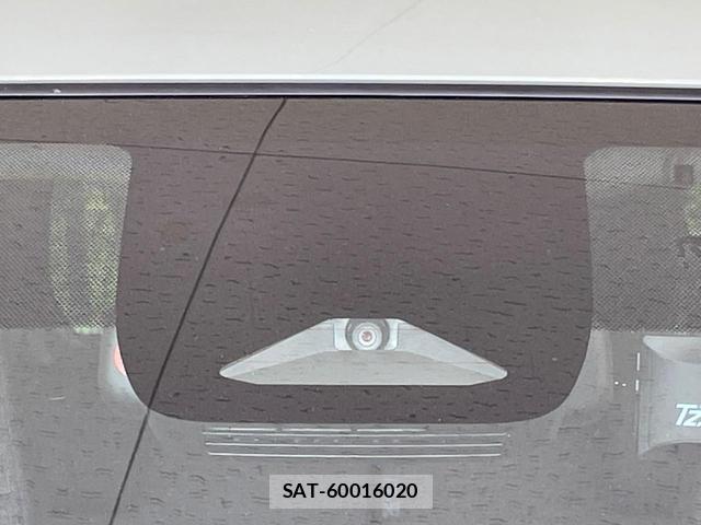 Toyota SIENTA 2023-09 8071991-5