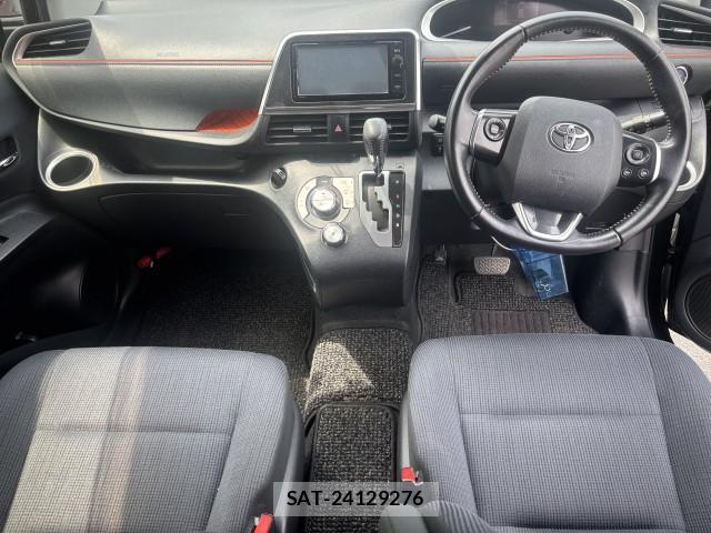 Toyota SIENTA 2016-06 8072112-7