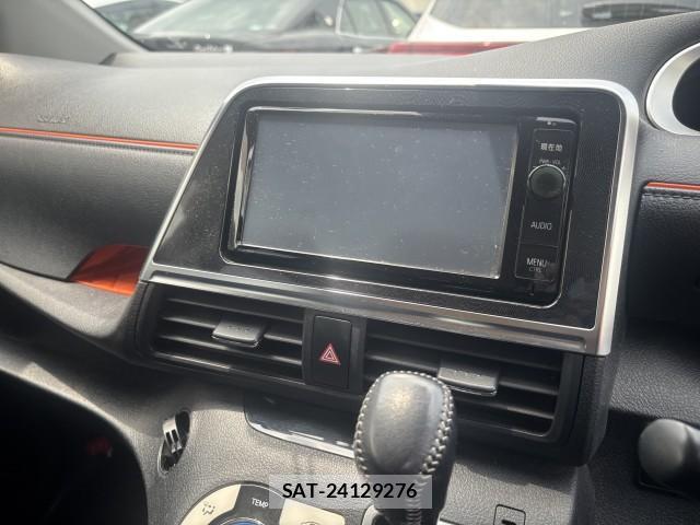 Toyota SIENTA 2016-06 8072112-9
