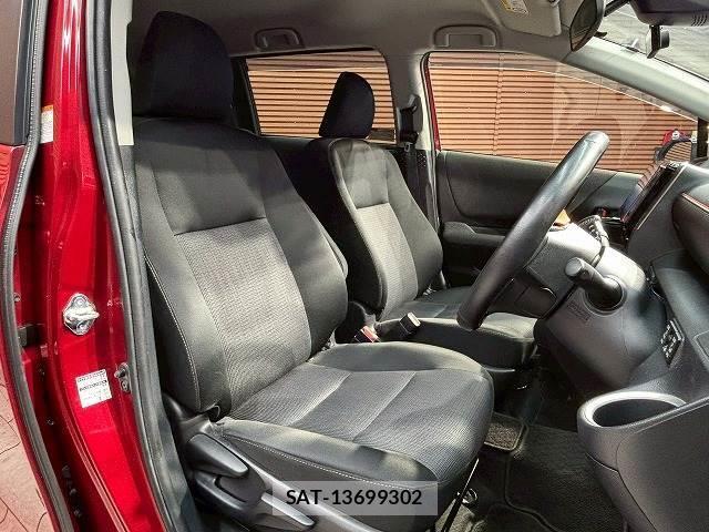 Toyota SIENTA 2021-09 8072369-10