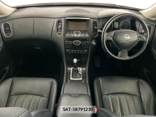 Nissan SKYLINE CROSSOVER 2013-07 8072248-5