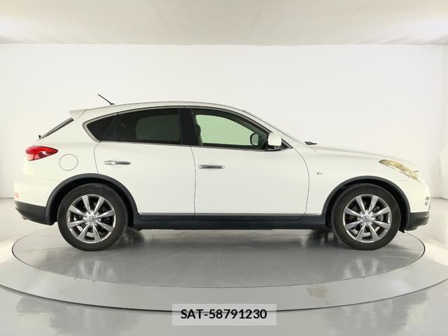 Nissan SKYLINE CROSSOVER 2013-07 8072248-7