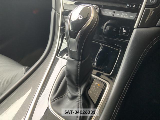 Nissan SKYLINE 2019-04 8072465-10
