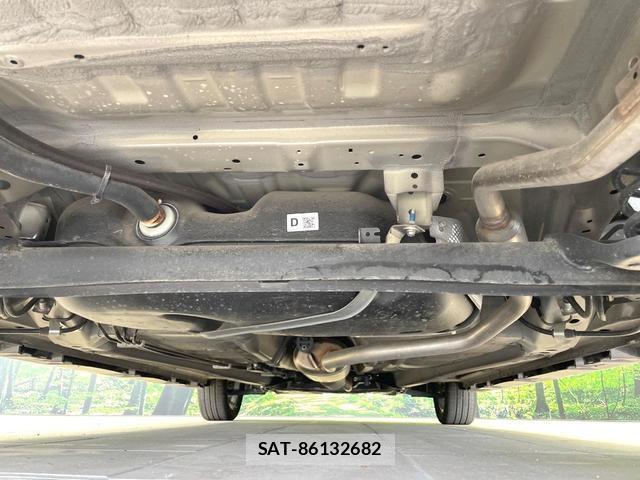 Suzuki SPACIA 2024-01 8071417-18