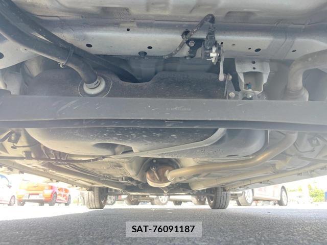 Suzuki SPACIA 2021-10 8071632-19