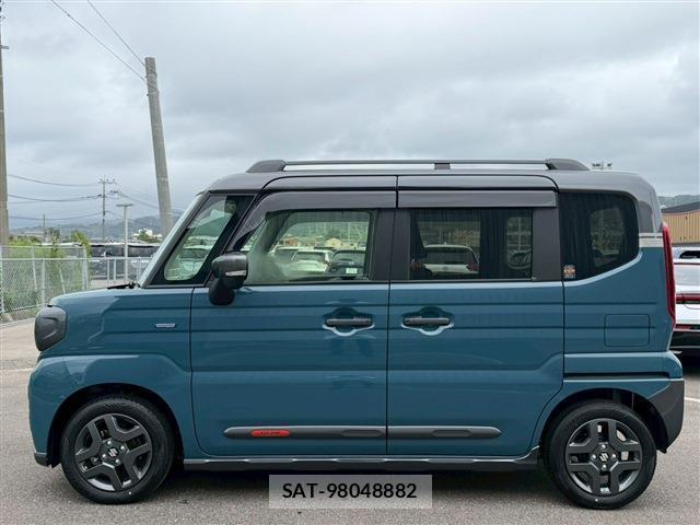 Suzuki SPACIA 2025-10 8070972-8