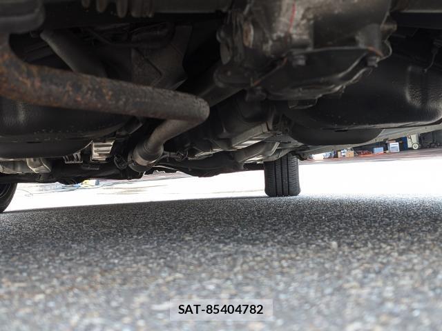 Toyota SPADE 2012-09 8072473-16
