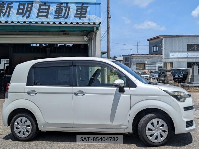 Toyota SPADE 2012-09 8072473-3