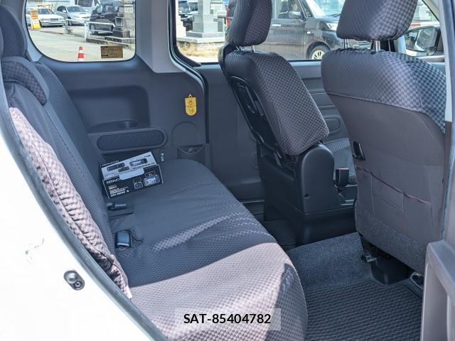 Toyota SPADE 2012-09 8072473-6