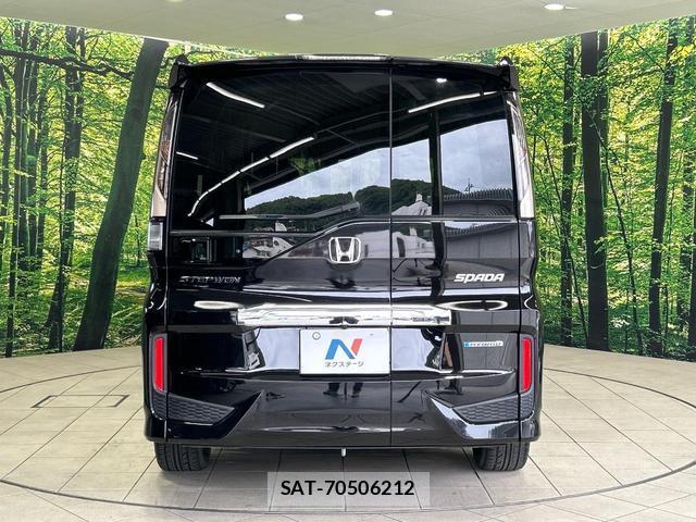 Honda e 2018-11 8071124-14