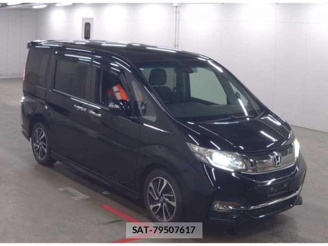 Honda e 2015-06 8071798-0
